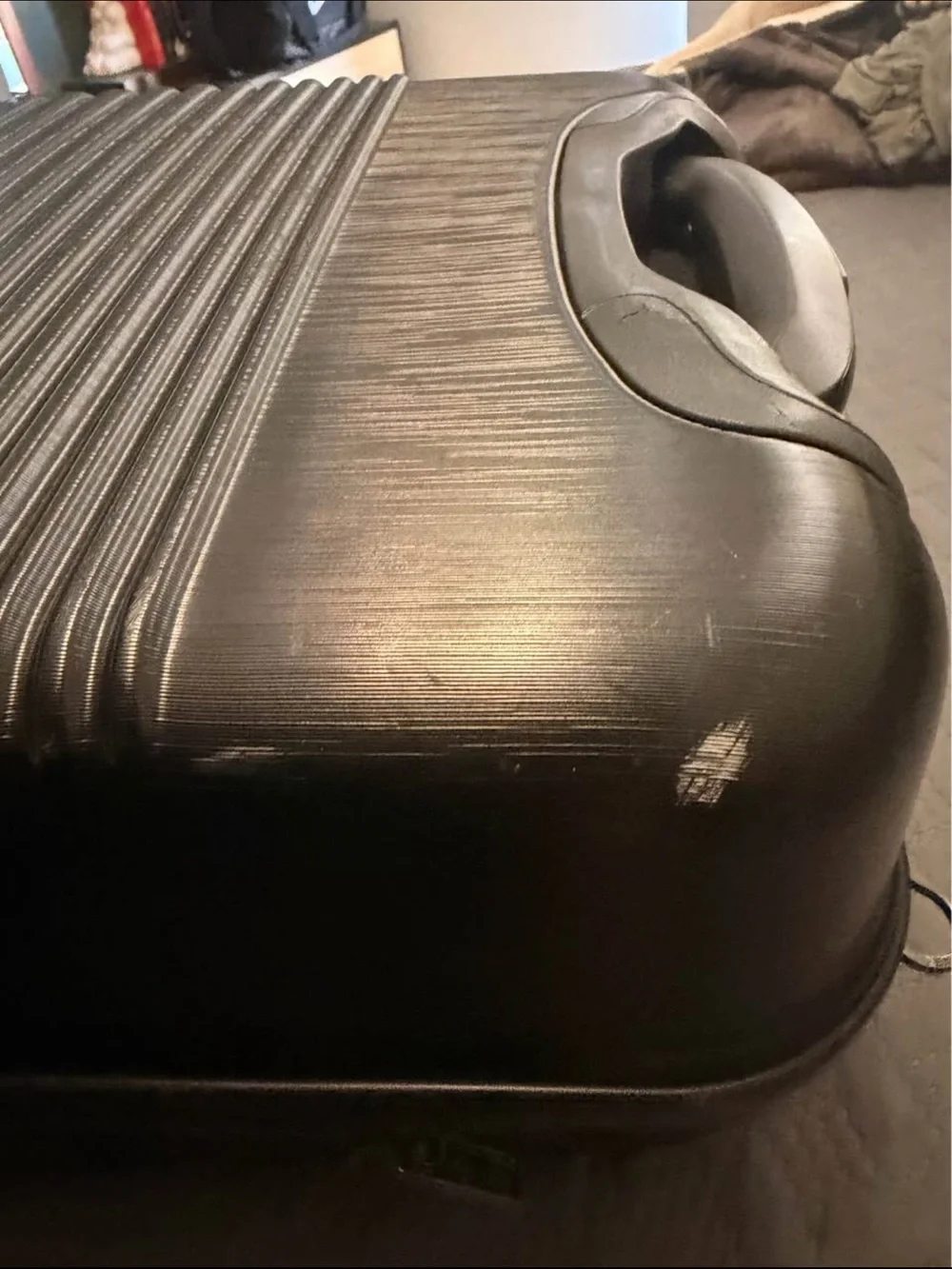 Samsonite Textured Hard-Shell Carry-On Luggage - Black